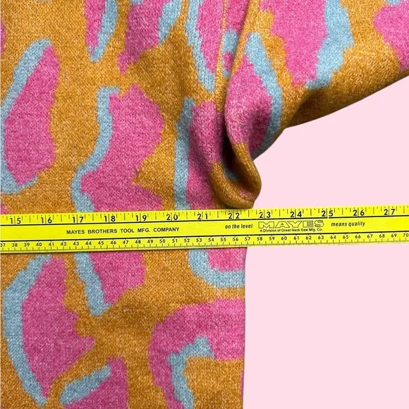 Bibi Orange and Pink Crew Neck Sweater with leopard Playful Pattern Size L - Picture 5 of 11
